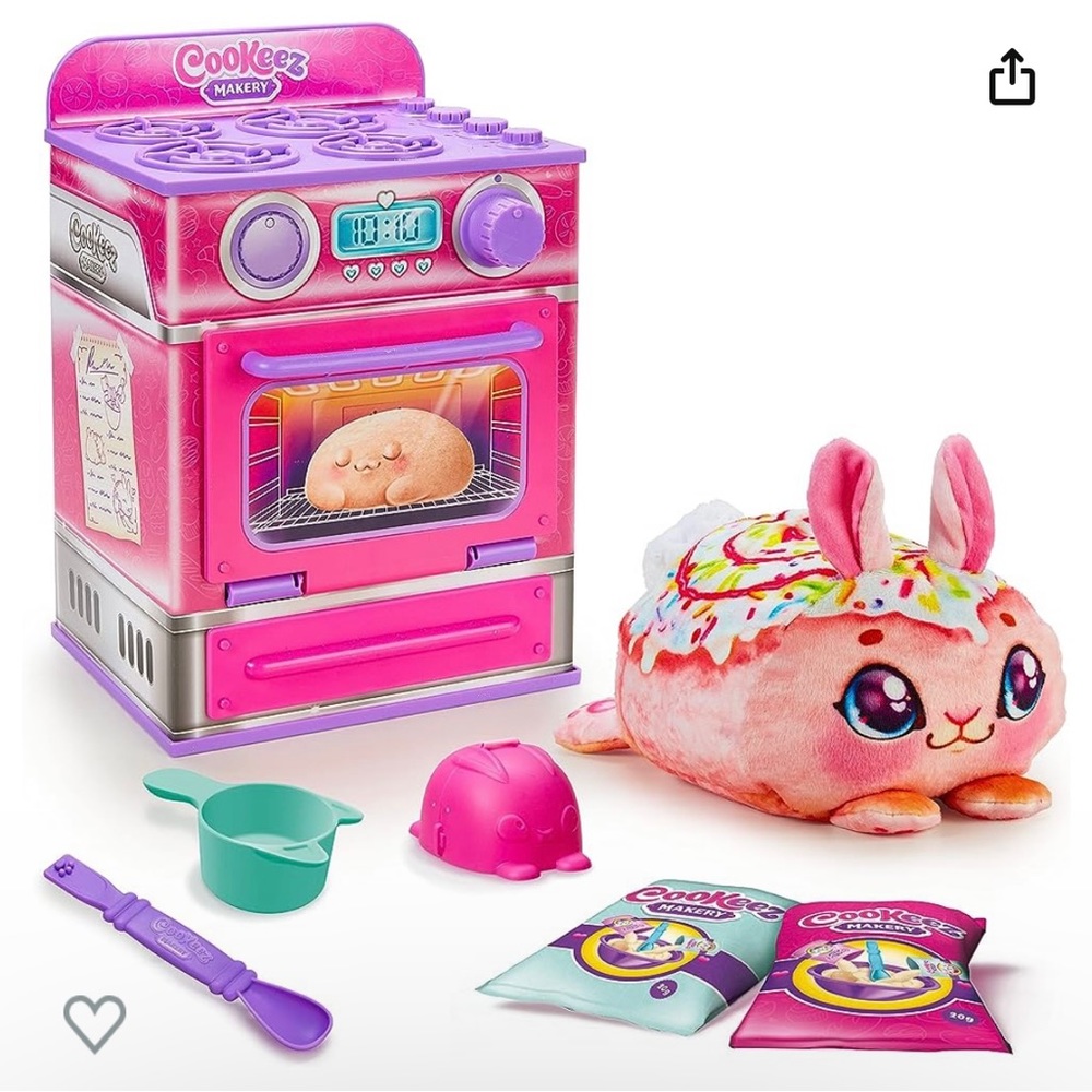 COOKEEZ MAKERY NIB Cinnamon Treatz Oven. Mix & Make a Plush Best Friend!